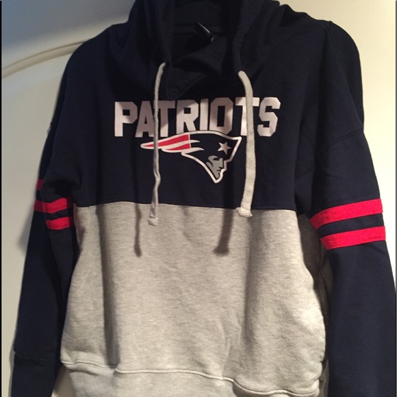 NFL Tops - PATRIOTS SWEATSHIRT
